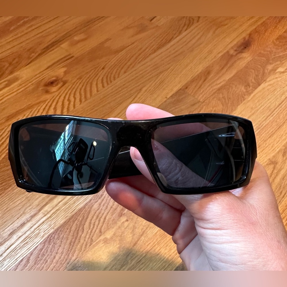 Oakley Gascans